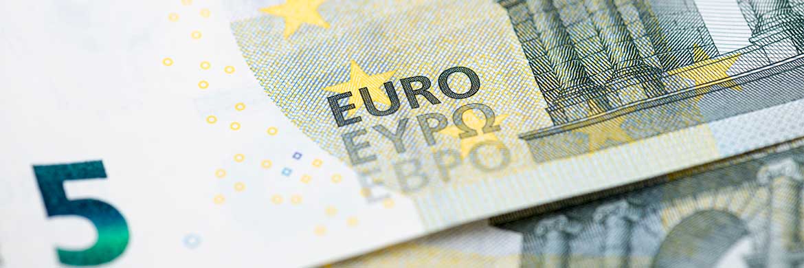 currency-newsThe euro was rocked on Thursday as the European Central Bank (ECB) concluded its latest interest rate decision with a surprise 75bps rate hike