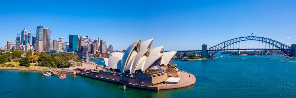 currency-newsMonthly Wrap: 5 Reasons to move to Australia 